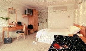 Astor Metropole & Apartment - Tourism Guide 0