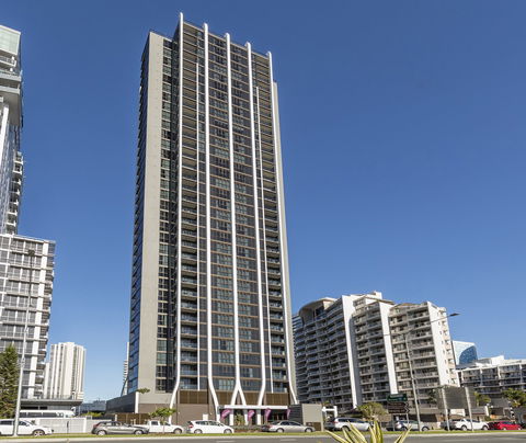 Avani Broadbeach Residences - Tourism Guide 0