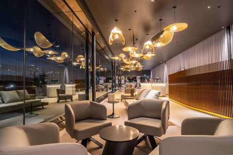 Oval Hotel - Cruises Travel 1
