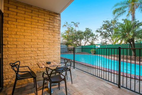Kawana Waters Hotel By NightCap - Tourism Guide 1