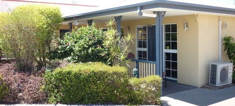 Outback Motel - Tourism Guide 2