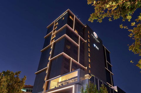 DoubleTree By Hilton Perth Northbridge - Cruises Travel 0