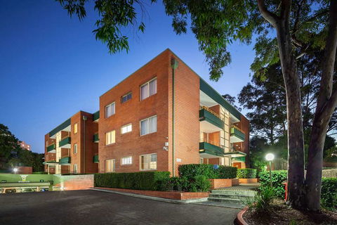 APX Apartments Parramatta - Cruises Travel 0