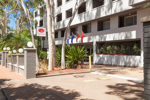Metro Aspire Hotel Sydney - Cruises Travel 1
