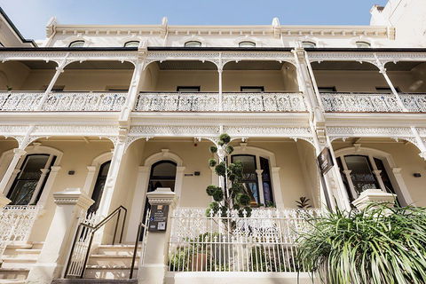 Spicers Potts Point - Cruises Travel 1