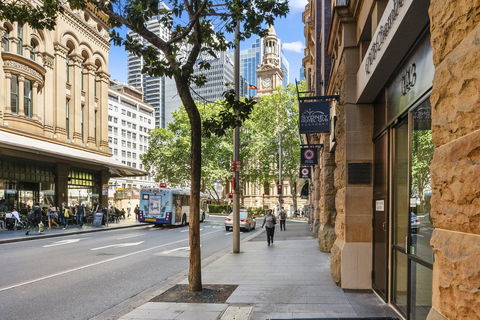 Sydney Hotel QVB - Cruises Travel 2
