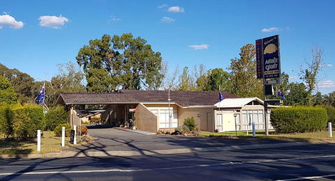 Amber Court Motor Inn - Tourism Guide 0