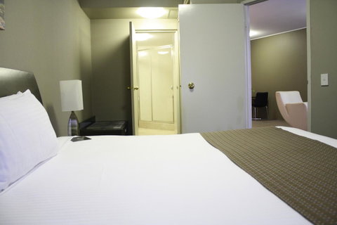Pavilion On Northbourne - Tourism Guide 17
