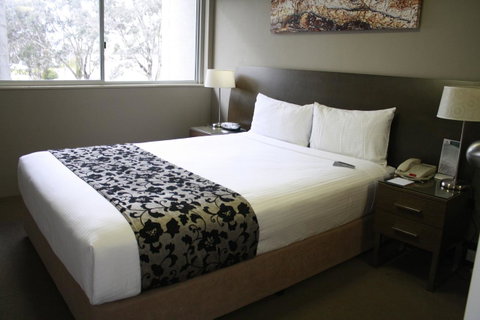 Pavilion On Northbourne - Tourism Guide 8