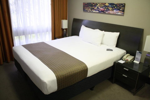 Pavilion On Northbourne - Tourism Guide 7