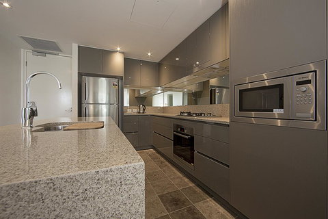 Manhattan 303 Canberra City ACT - Travel Search 37