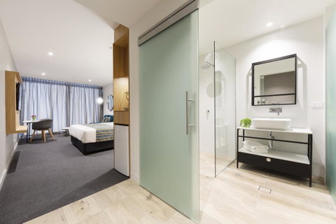 Mercure Canberra Belconnen - Tourism Guide 5