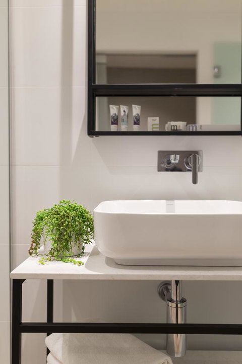 Mercure Canberra Belconnen - Tourism Guide 2