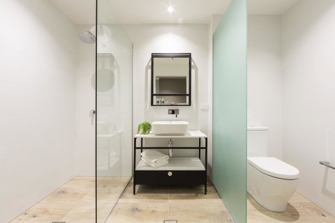 Mercure Canberra Belconnen - Tourism Guide 7