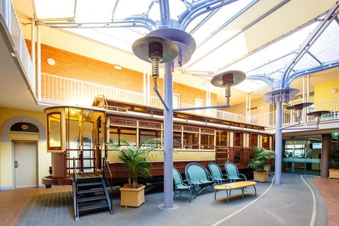 Quality Hotel Dickson - Tourism Guide 2