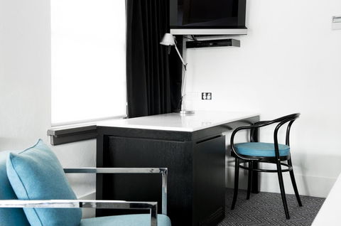 Peppers Gallery Hotel - Travel Search 34