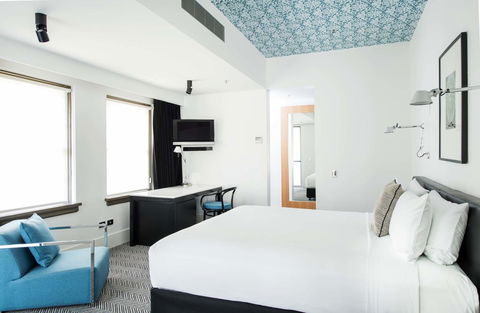 Peppers Gallery Hotel - Travel Search 15