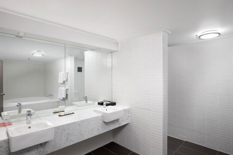 Rydges Canberra - Travel Agents 39