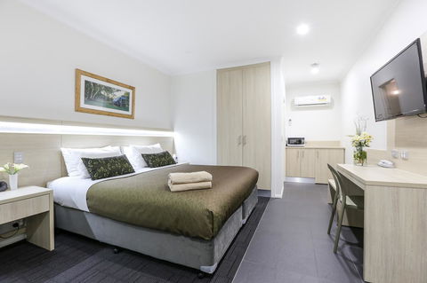 Morphettville Motor Inn - Travel Search 11