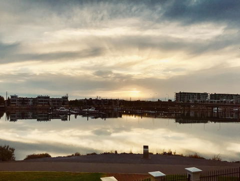Port Adelaide Harbourside House - Travel Search 1