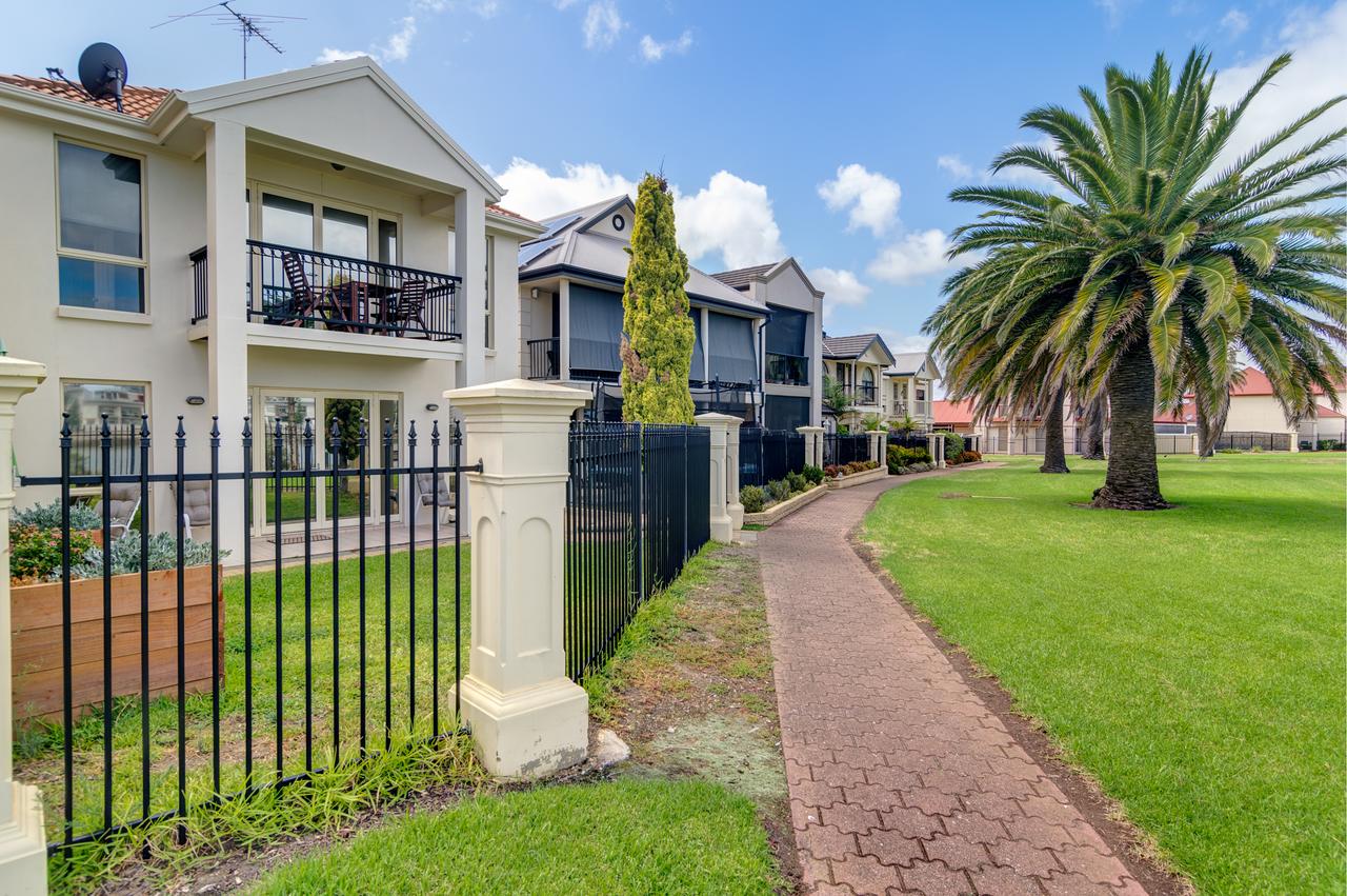 Glanville SA Travel Agents