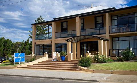 Kangaroo Island Seafront - Travel Search 33