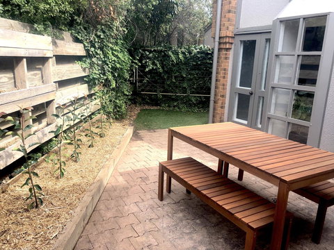 The Loft - Beautiful Central Barossa Apartment - Travel Search 14