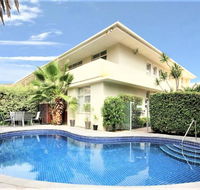 Hi 5 stars Glenelg Studio Apartment - Tourism Guide