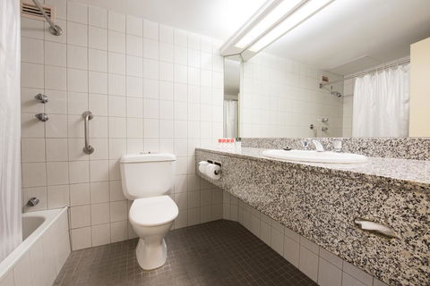 Hotel Grand Chancellor Adelaide - Tourism Guide 27