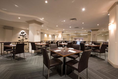 Hotel Grand Chancellor Adelaide - Tourism Guide 15