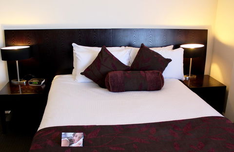 Hotel Grand Chancellor Adelaide - Tourism Guide 16