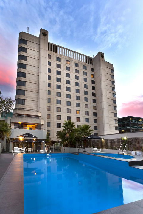 Hotel Grand Chancellor Adelaide - Tourism Guide 3