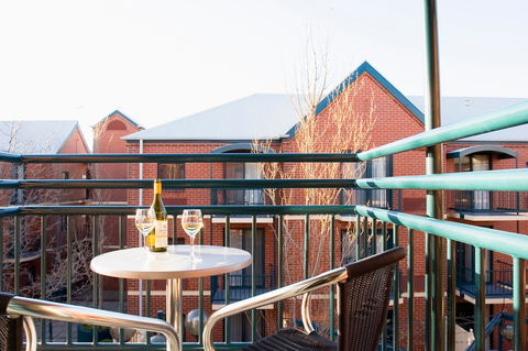 BreakFree Adelaide - Tourism Guide 8