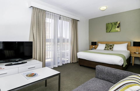BreakFree Adelaide - Tourism Guide 13