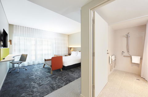 Holiday Inn Express Adelaide City Centre, An IHG Hotel - Travel Agents 11