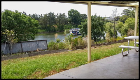 Windsor Terrace Motel - Travel Search 7