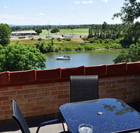 Windsor Terrace Motel - Cruises Travel