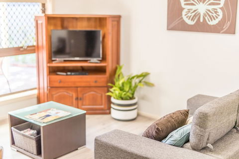 Tanunda\'s Magpie House - Travel Search 14