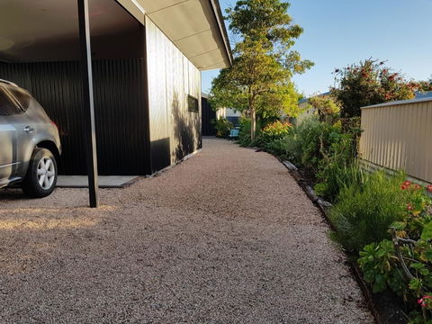 Sinclair Eco House - Cruises Travel 24