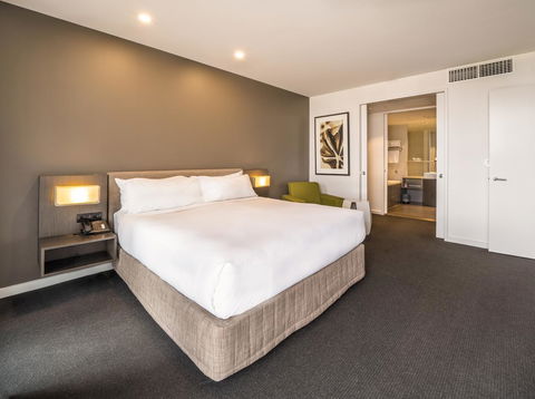 Pullman Adelaide - Travel Search 7