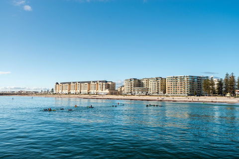 Luxury Beachside Accomodation - Tourism Guide 9