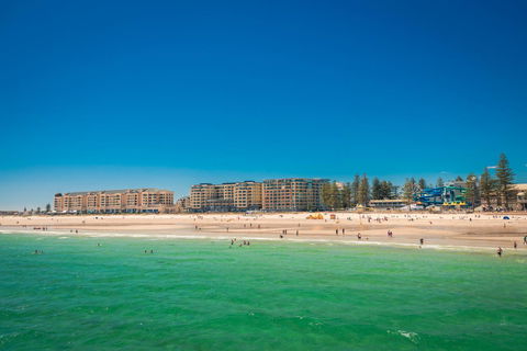 Luxury Beachside Accomodation - Tourism Guide 15