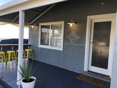 Jack\'s House 2 B&B In Mill Street - Travel Search 1