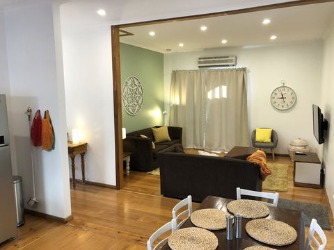 Jack\'s House 2 B&B In Mill Street - Travel Search 14