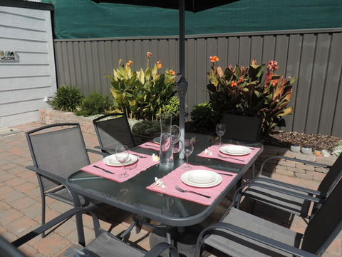 Glenelg - Marina Retreat - Tourism Guide 39