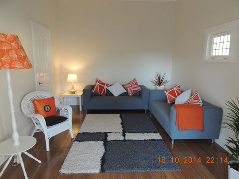 Glenelg - Marina Retreat - Tourism Guide 23