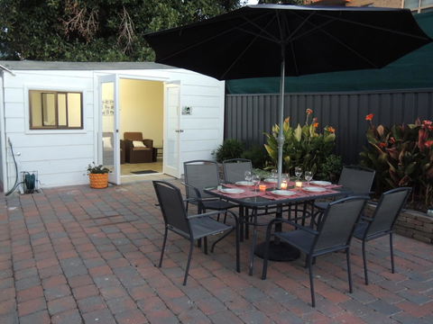 Glenelg - Marina Retreat - Tourism Guide 30