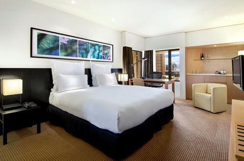 Hilton Adelaide - Travel Agents 7