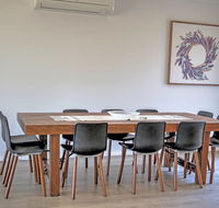 Emu Bay Holiday Homes - Travel Agents