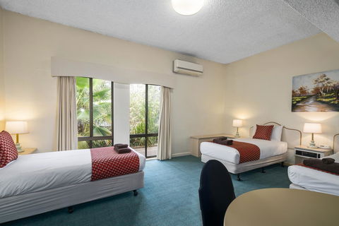Garden City Motor Inn - Travel Search 23